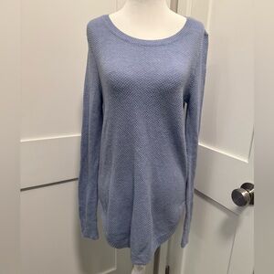 GAP Women's Soft Blue Crew Neck Sweater